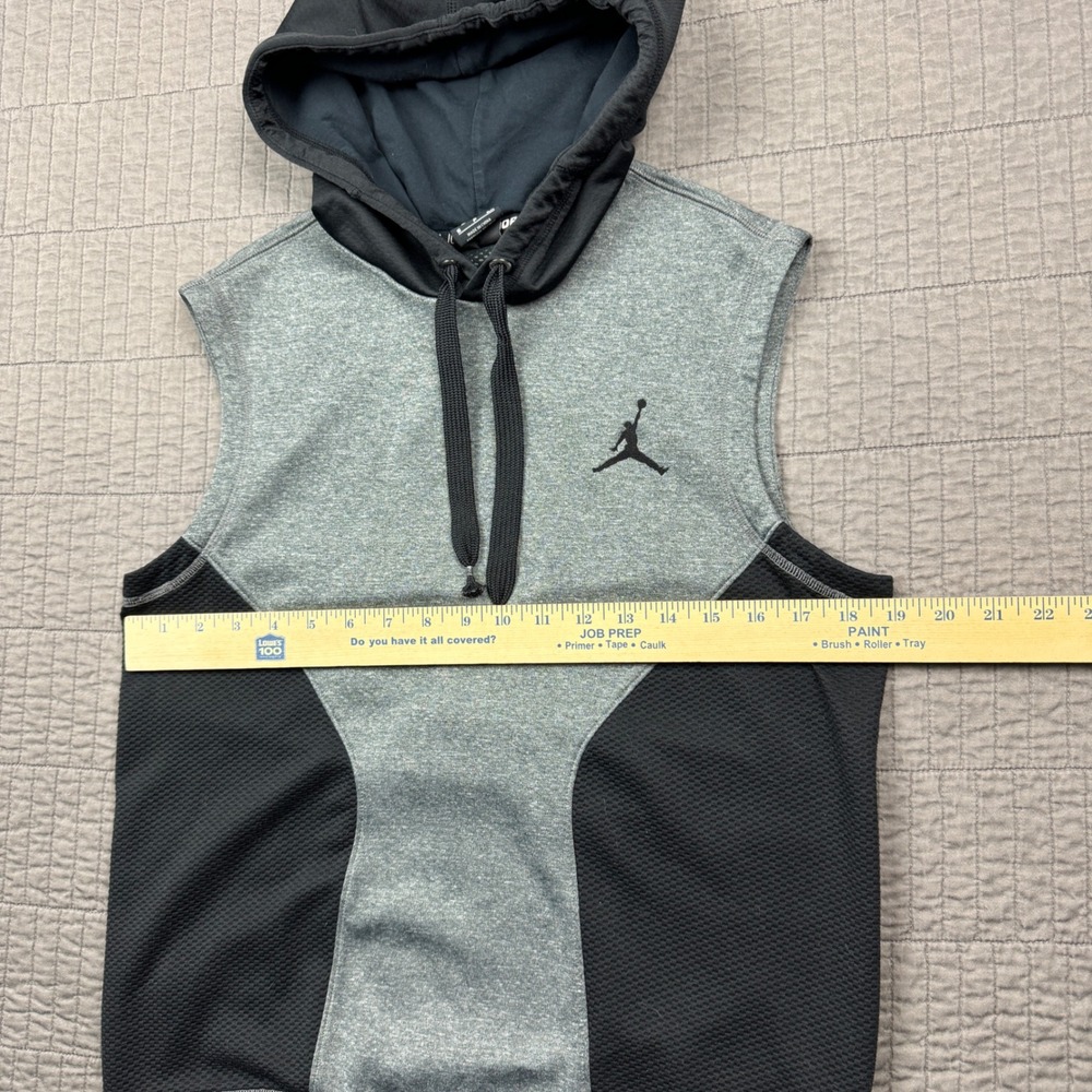 Jordan Men Small Dri-FIT Sleeveless Hoodie Grey Black Jumpman Vest Small Sports - Picture 8 of 12